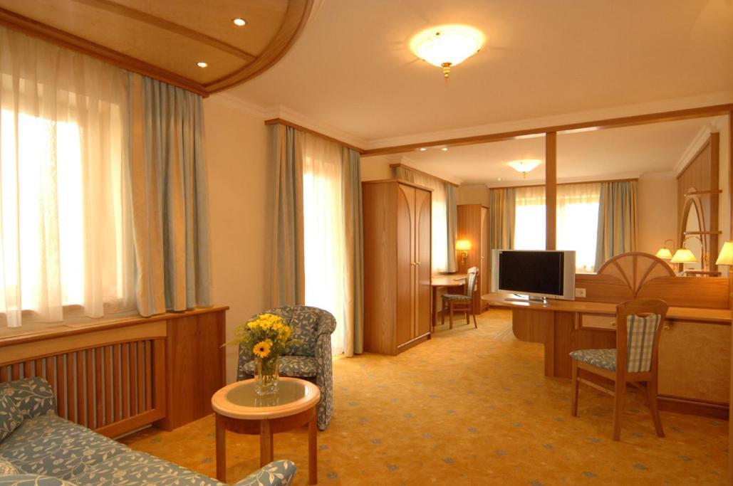 רמסאו אם דכשטיין Hotel Neuwirt חדר תמונה