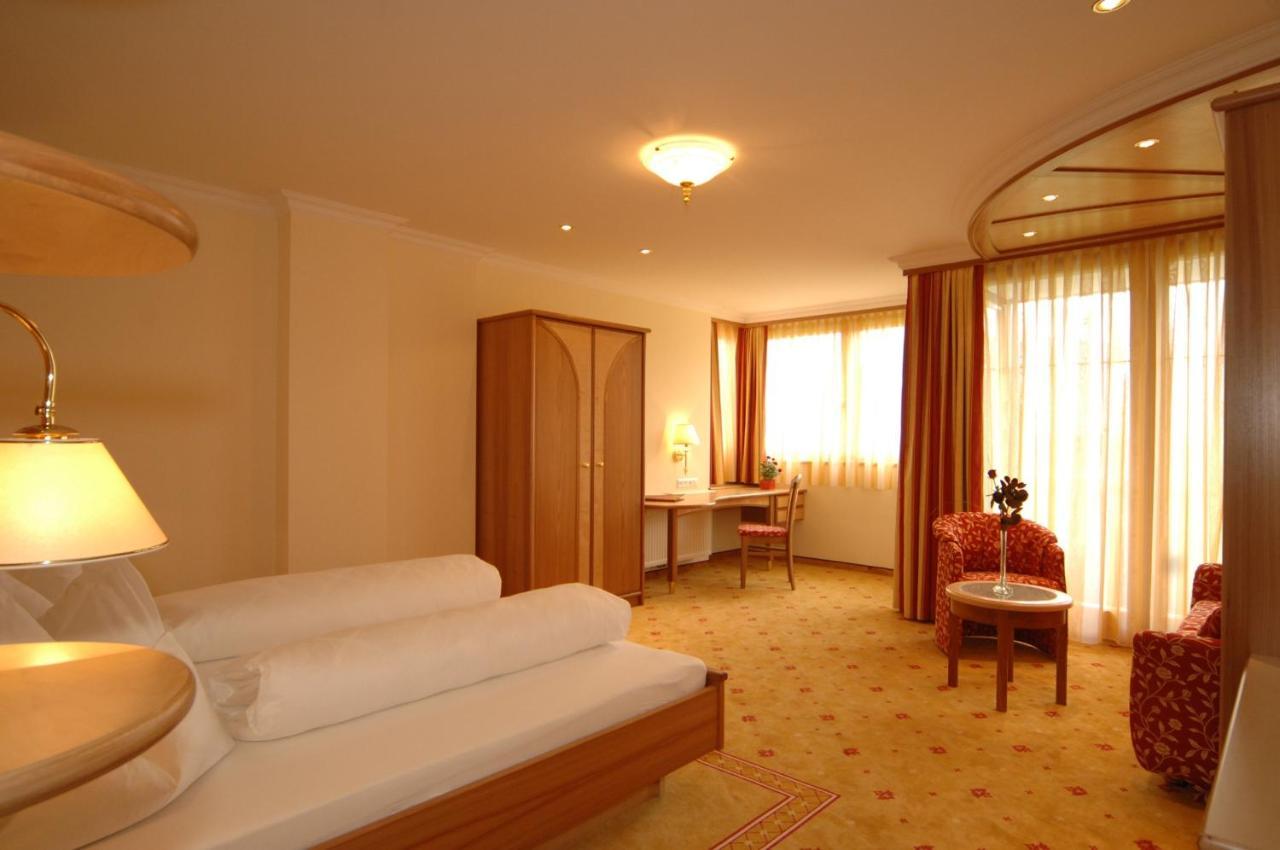 רמסאו אם דכשטיין Hotel Neuwirt חדר תמונה