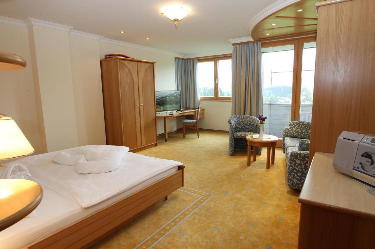 רמסאו אם דכשטיין Hotel Neuwirt מראה חיצוני תמונה